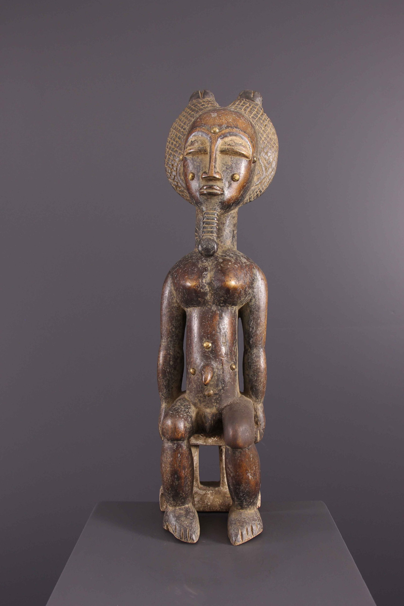 Attie figure - Ivory Coast - African Art Tribal Art: Title: Attie figure - Ivory Coast - African Art Tribal Art Date/Period: Second half XX° Origin: Ivory Coast Dimension: 21,26 Inch Materials: wood, metal Weight: 3,97 Pounds Item type: Statues, an