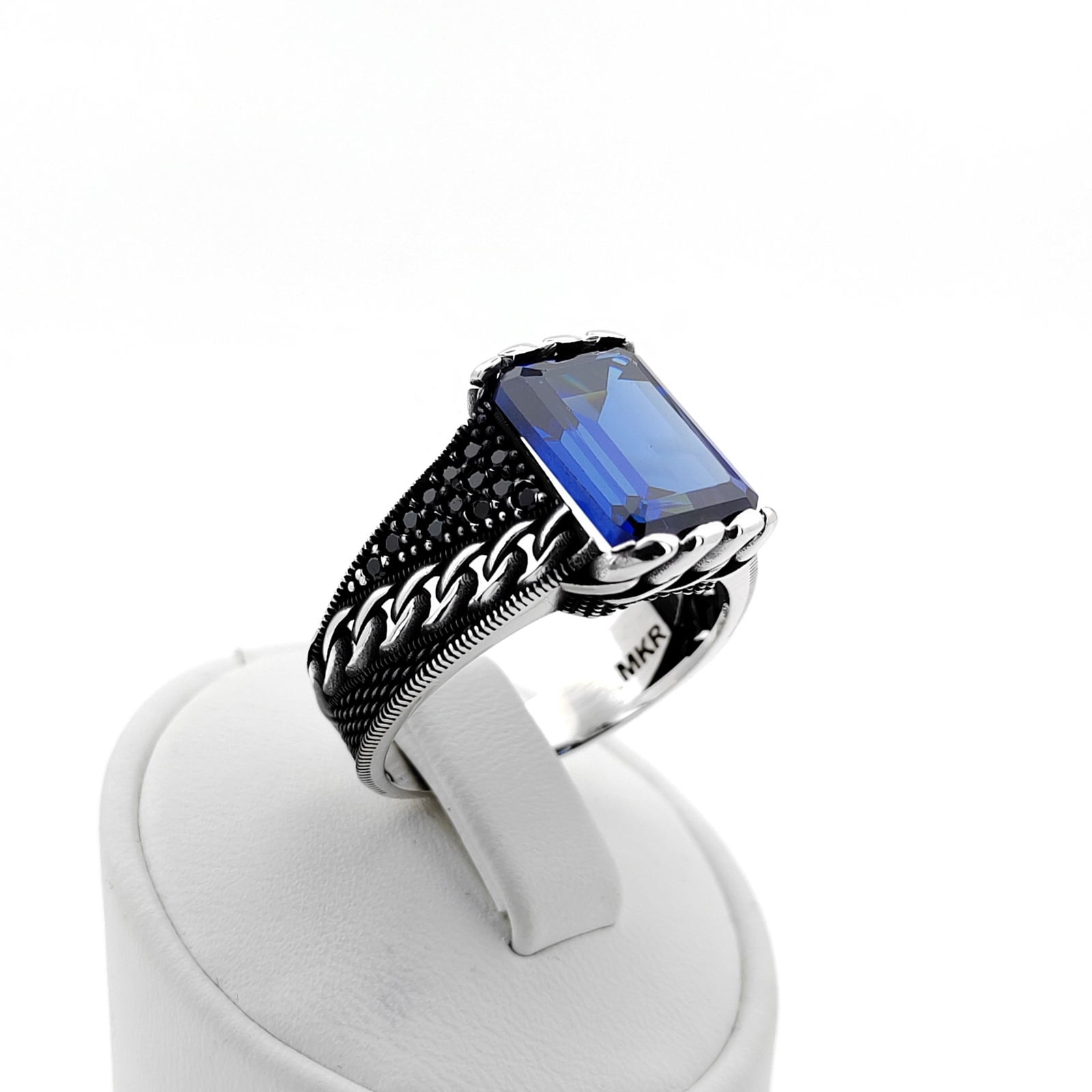 925 Silver Men's Ring with Blue and Black Zircons (1 of 8)