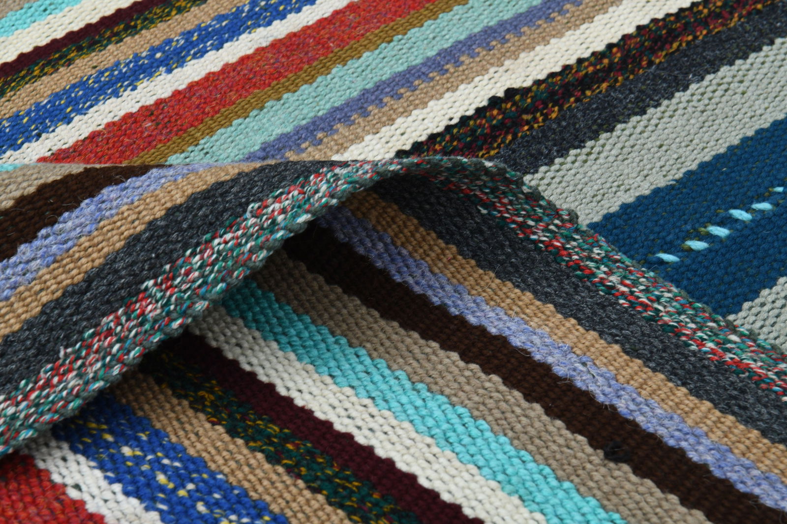 5.5x9.5 ft, KILIM AREA RUG (1 of 9)