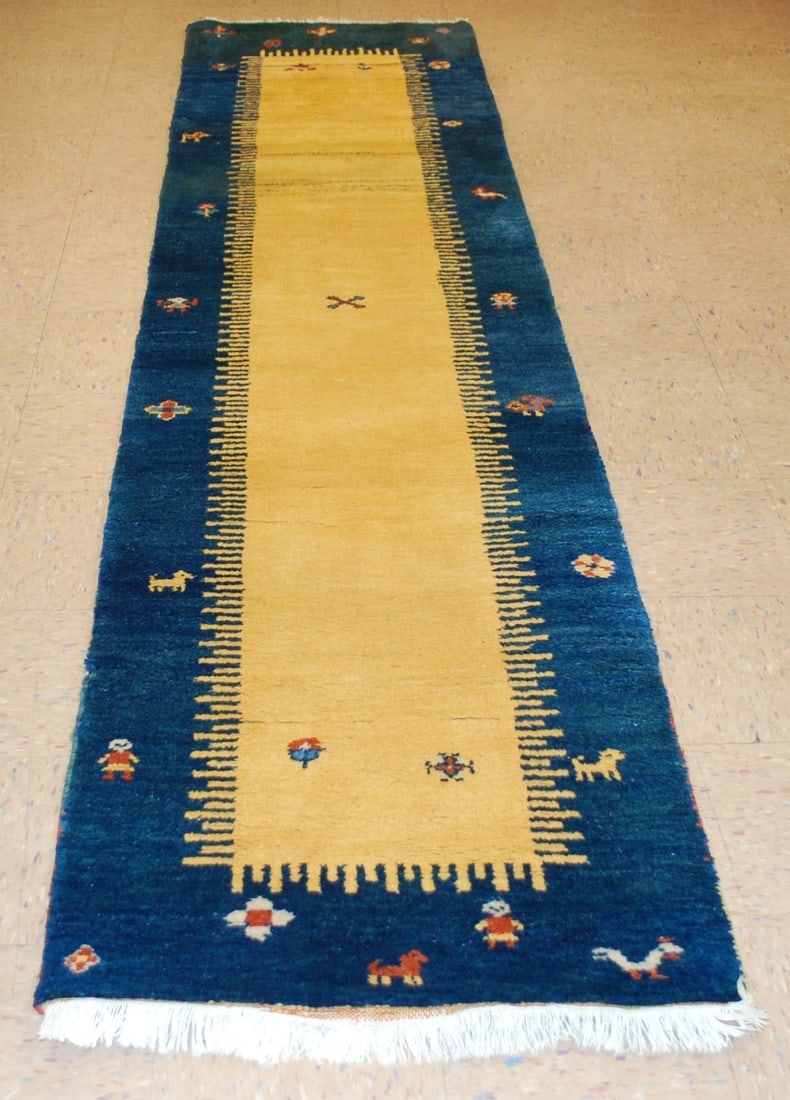 Persian SHIRAZ RUG 3'10" x 11'5" (1 of 16)