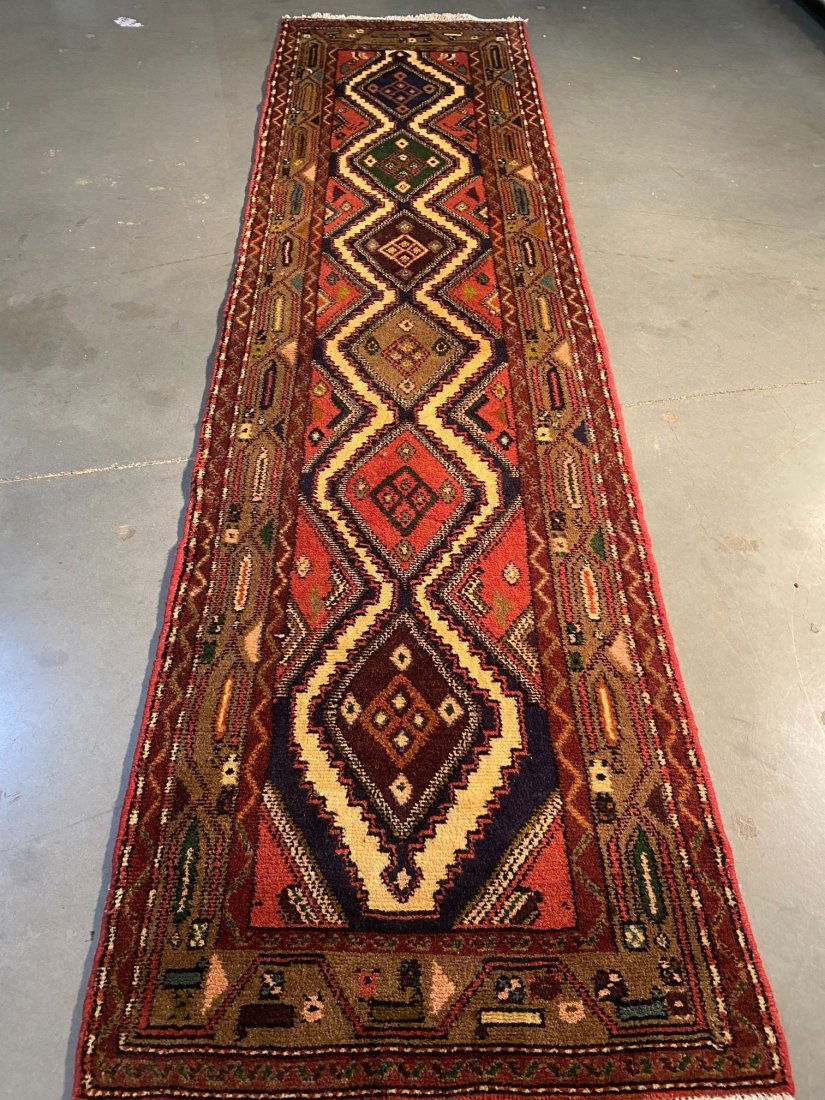 EXQUISITE FINE PERSIAN RUNNER 2'.6" X 9'.5" (1 of 1)