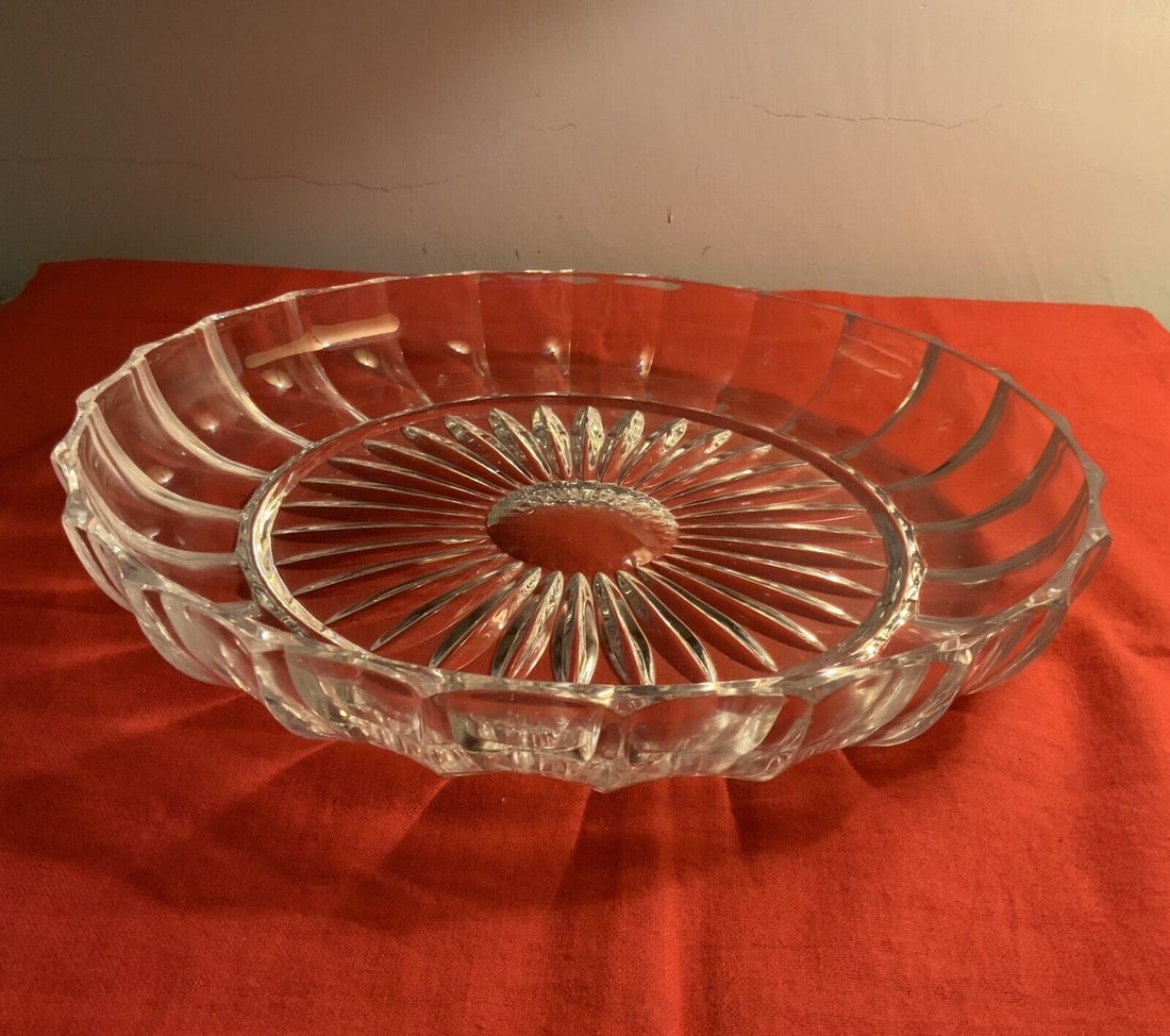 Vintage Baccarat Large Plate. Circa 1930 (1 of 4)