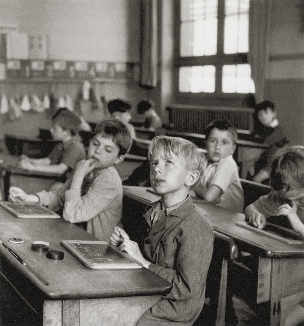 ROBERT DOISNEAU - Schoolchildren in Class, Paris 1956 (1 of 1)
