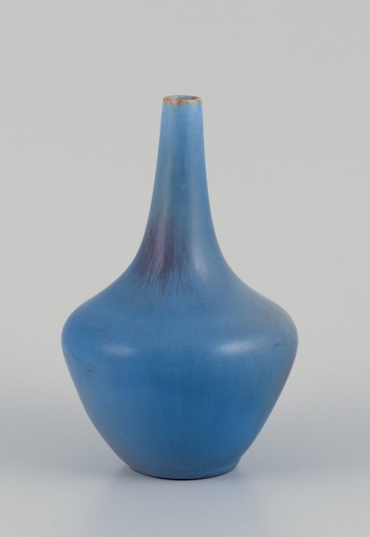 Gunnar Nylund (1904-1997) for Rörstrand, Sweden. Vase with glaze in bluish tones. (1 of 5)