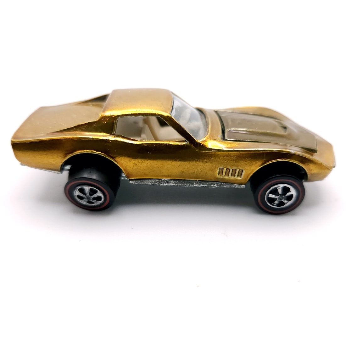 Hot Wheels Redline CUSTOM CORVETTE Gold USA White Int 1968 Mattel (1 of 8)