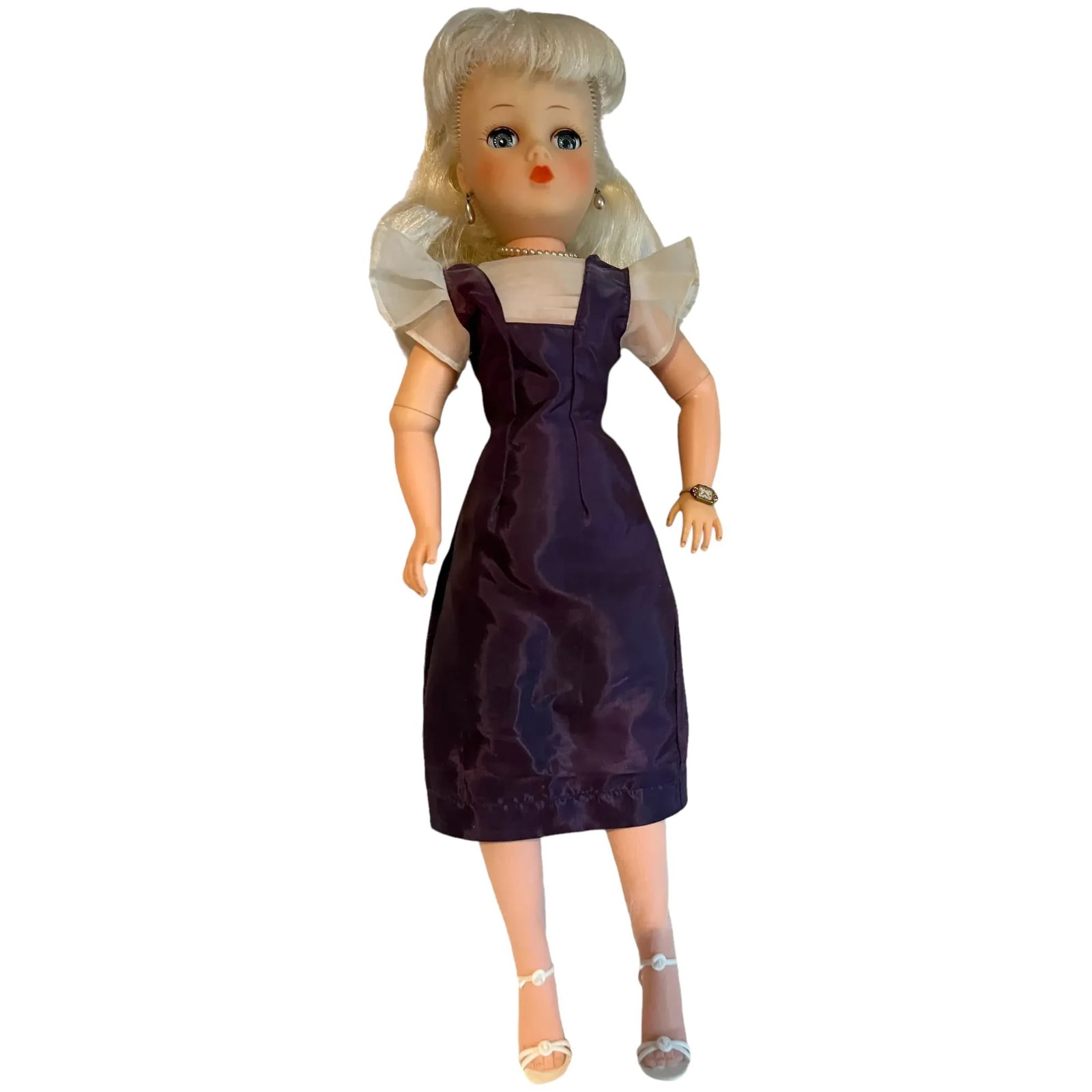 Vintage 1950s - 60s Horseman 19" vinyl doll: 1957+ Horsman Cindy doll, 19" tall, vinyl fashion doll or Lady doll, there are several dolls all named Cindy in different sizes, some were walkers with jointed bodies, rooted hair, pierced ears and mo