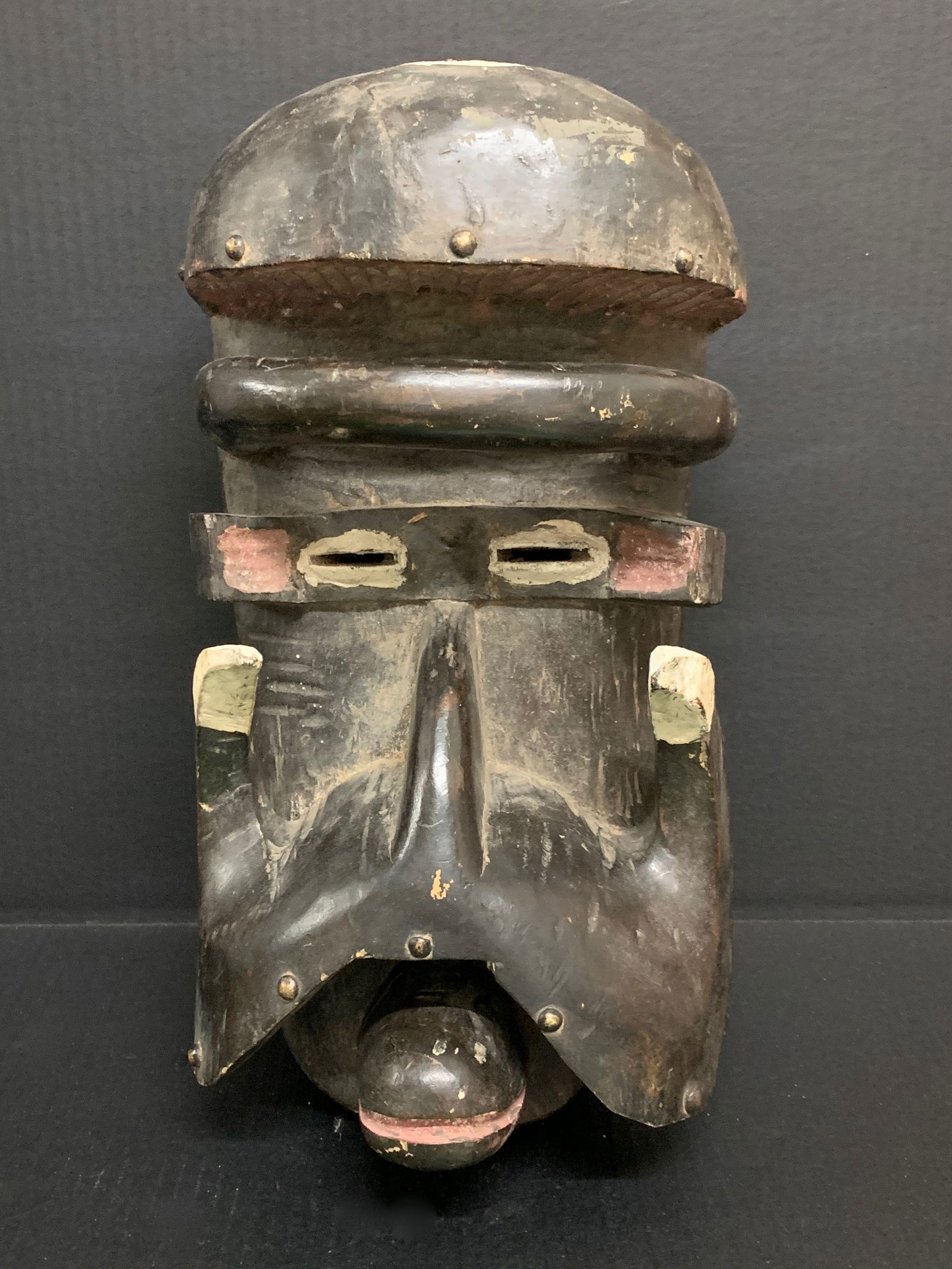 Large Bete Mask (1 of 7)