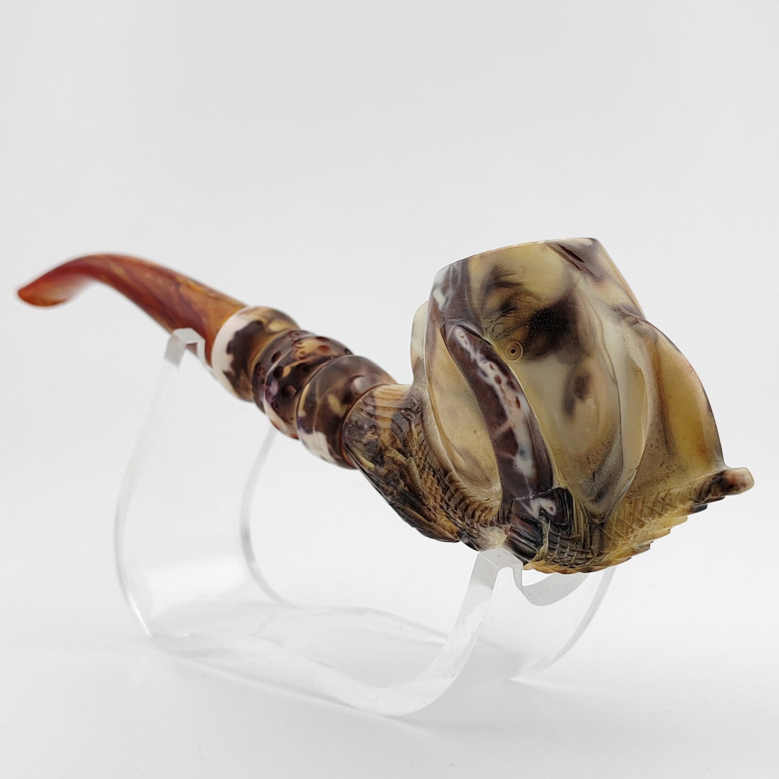 Colorful Eagle Claw Meerschaum Pipe (1 of 9)