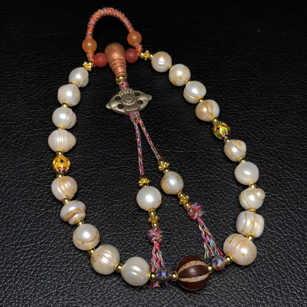 Chinese Pearl Beads Hand Chain (1 of 9)