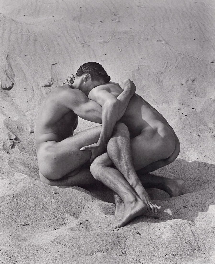 HERB RITTS - Two men in Sand, 1986 (1 of 1)