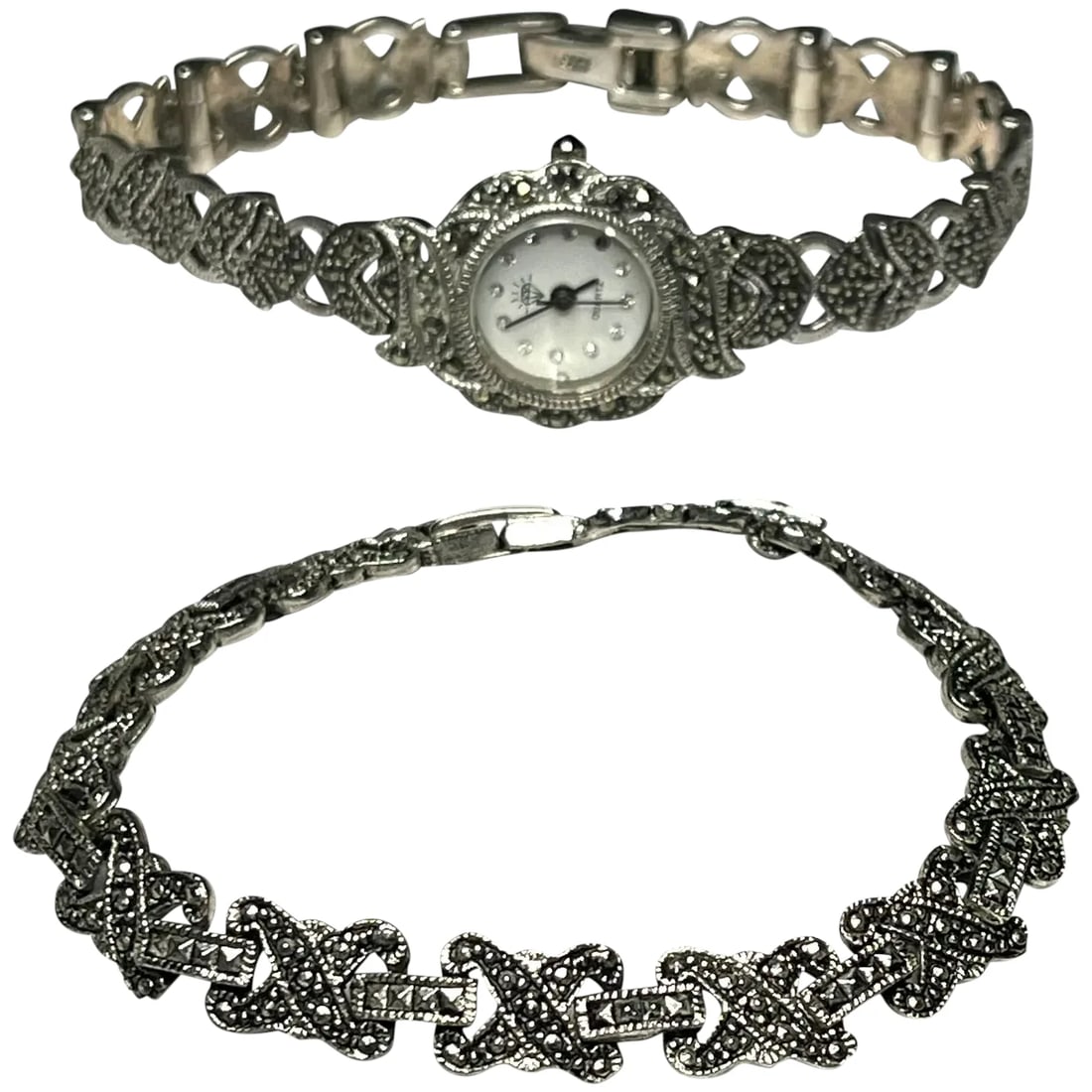 Vintage Sterling Silver Watch and Bracelet Set: Title: Vintage Sterling Silver Watch and Bracelet Set Description: Vintage Sterling Silver Watch and Bracelet Set The Watch is Stamped "Japan Movement- Case Thailand- 925" The strap and clasp are also