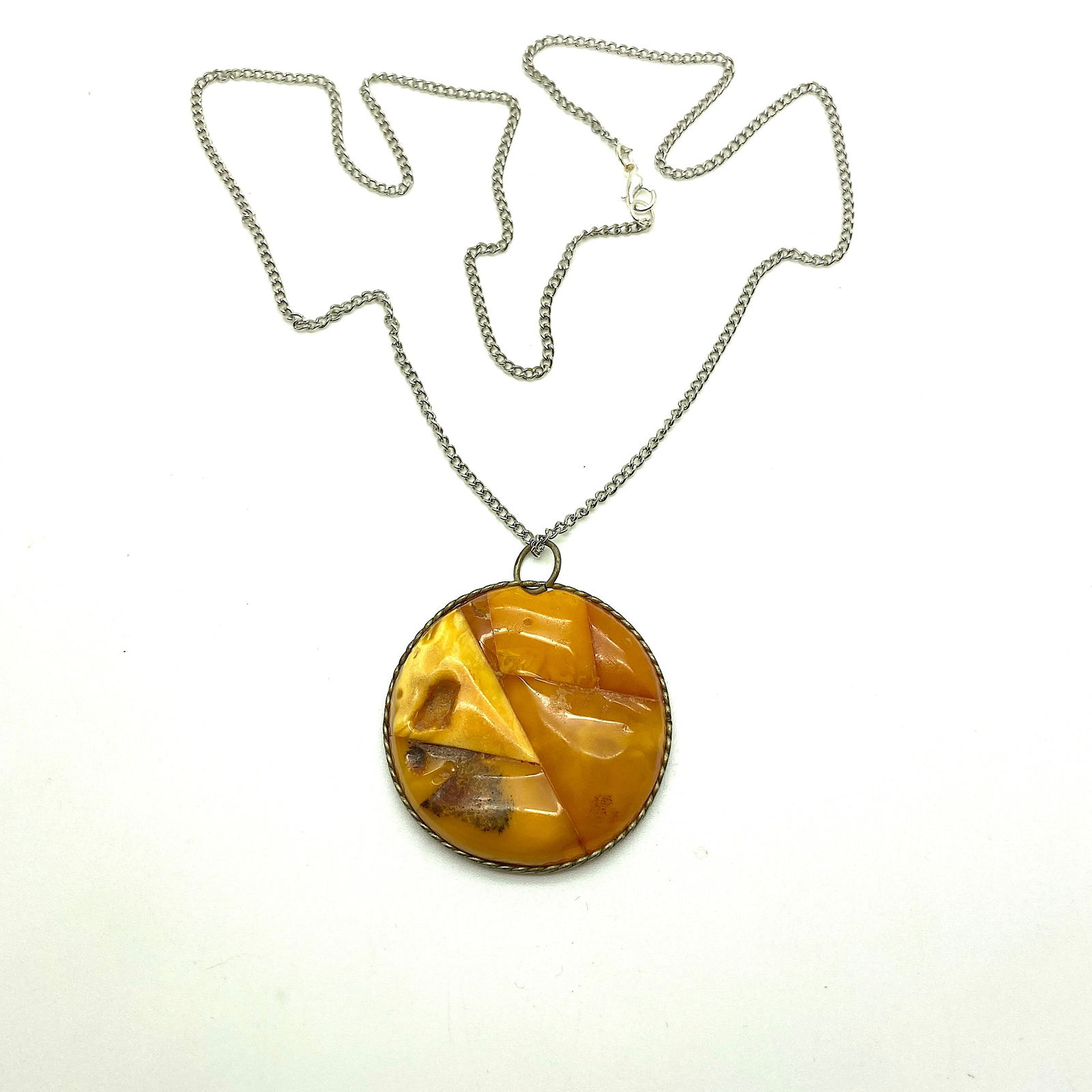 Unique and Remarkable Amber Pendant with chain, shaped like a Circle (1 of 8)