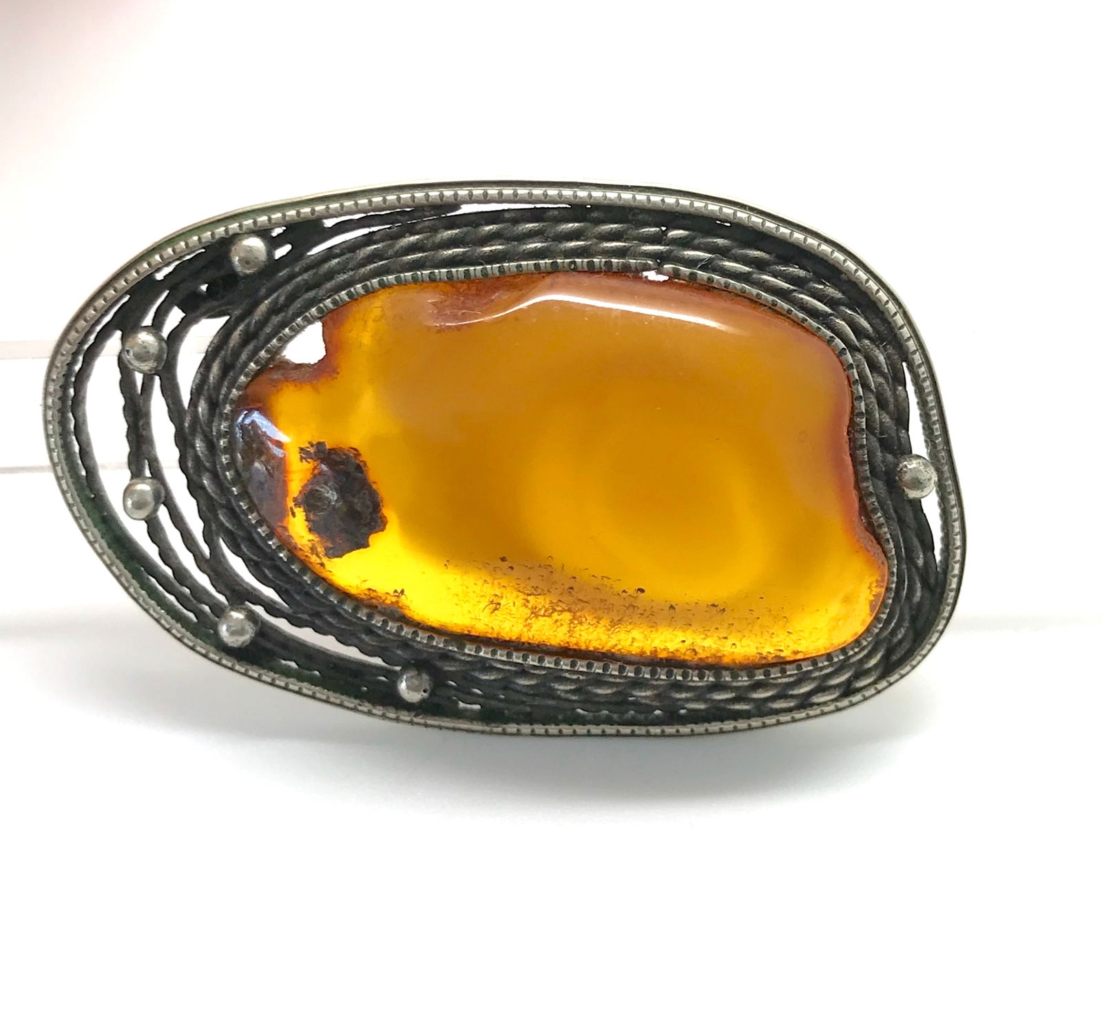 Impressive Amber Brooch (1 of 7)