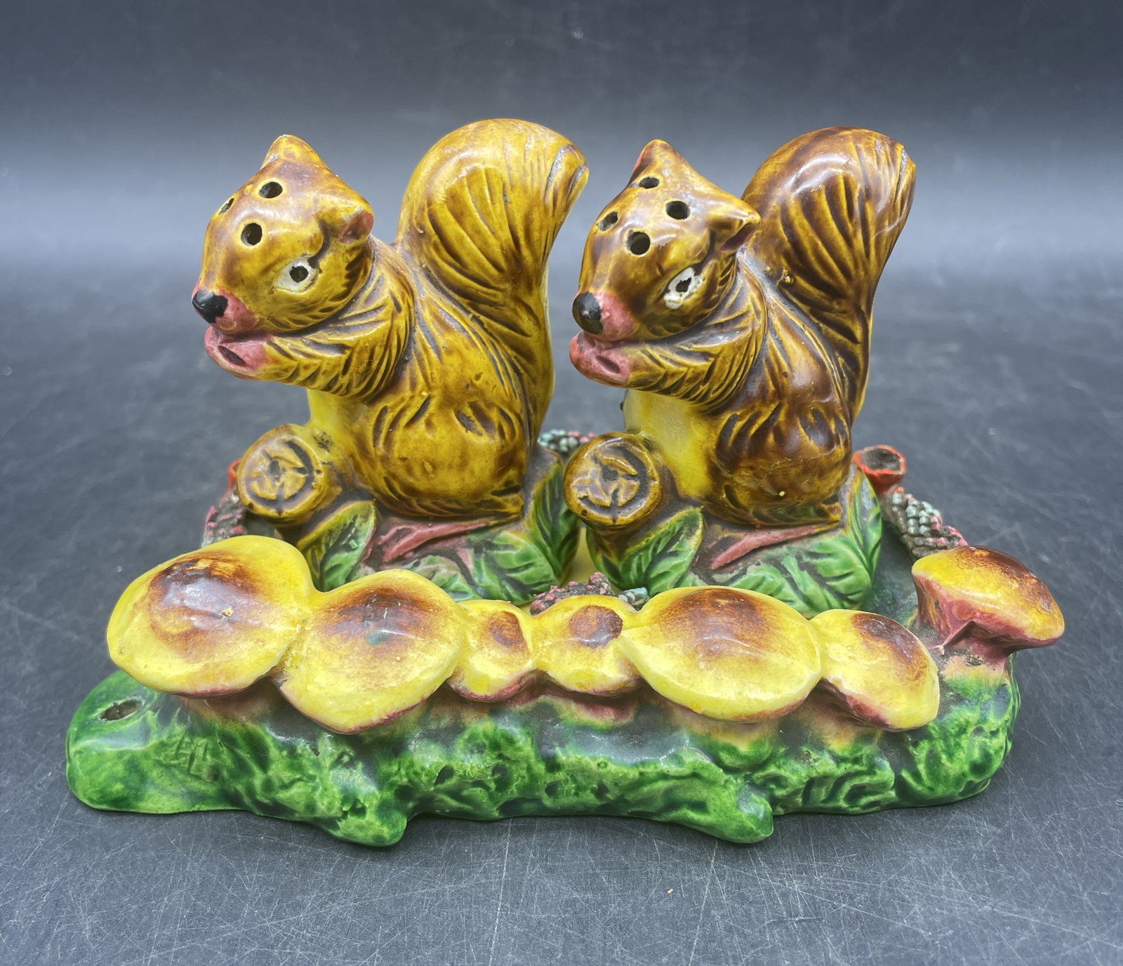 VINTAGE SQUIRRELS IN MUSHROOM FOREST SALT & PEPPER SHAKERS: Title: VINTAGE SQUIRRELS IN MUSHROOM FOREST SALT & PEPPER SHAKERS Date/Period: approx 1950-60's Dimension: approx. 5 x 3 x 3 Material: ceramic Additional Information: VINTAGE SQUIRRELS IN MUSHROOM FOR