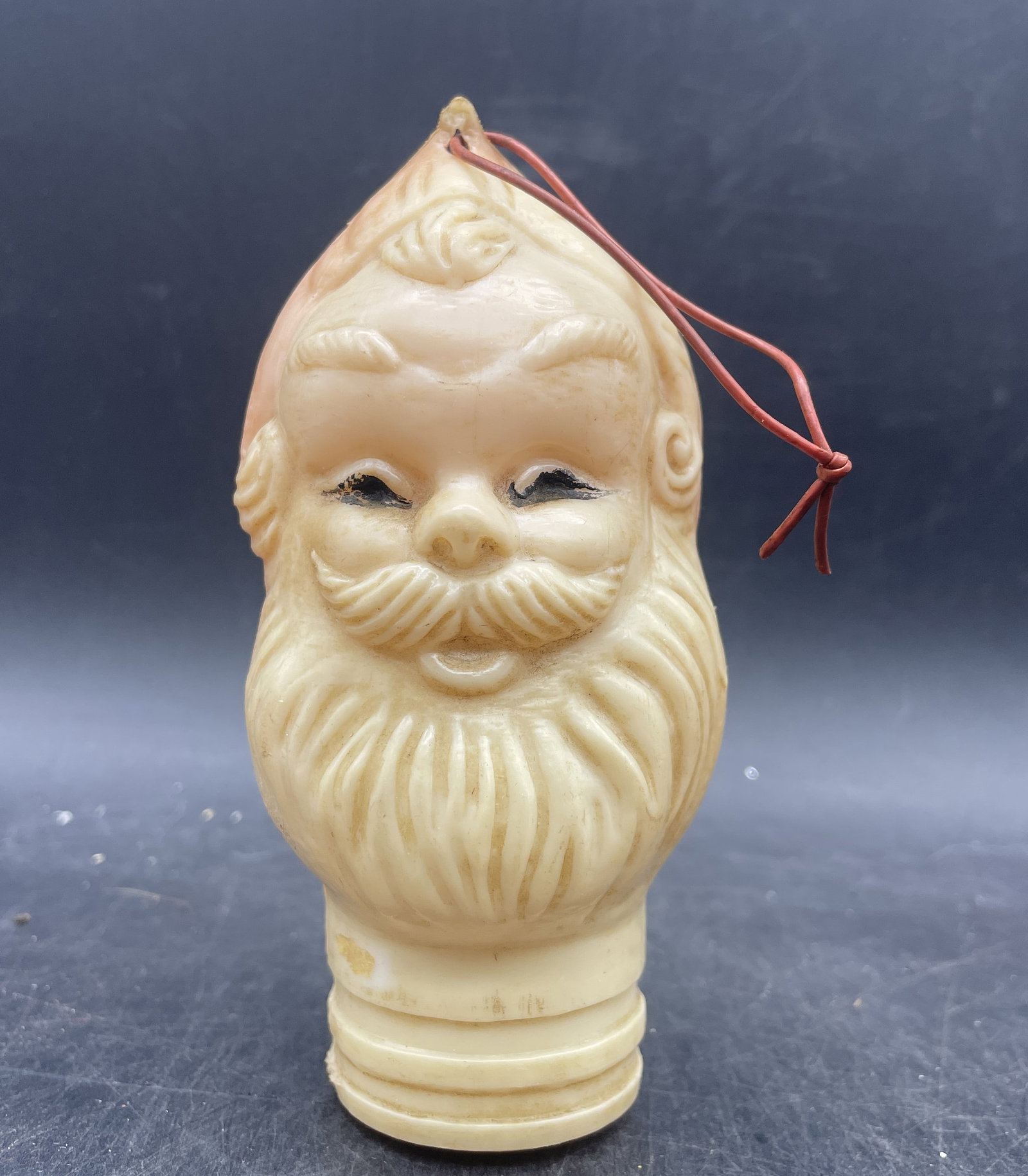 Vintage Santa Bank Hong Kong: Title: Vintage Santa Bank Hong Kong Date/Period: approx 1950's Dimension: approx 5" Material: plastic Additional Information: Vintage Santa Bank Hong Kong. It is a very thin plastic and shaped like a 