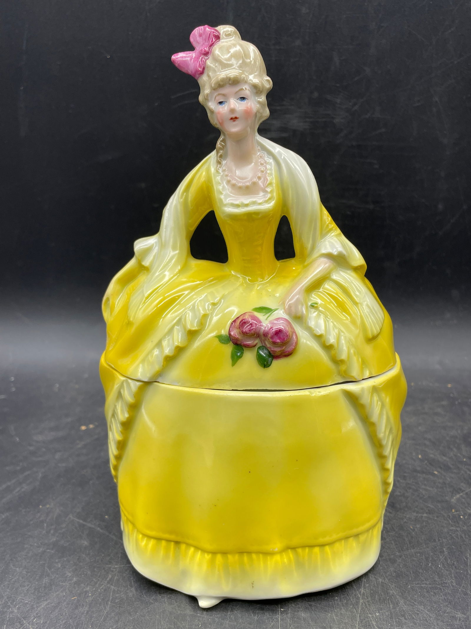 GERMAN PORCELAIN FIGURINE ORNATE LADY POWDER BOX (1 of 8)