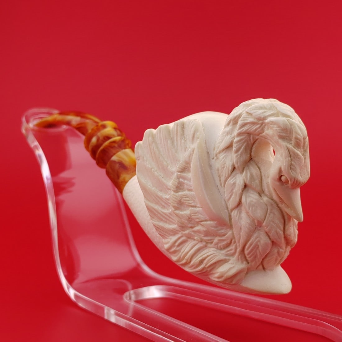Swan Meerschaum Pipe: Title: Swan Meerschaum Pipe Materials: Meerschaum Dimension: 6.1 inch (15.5cm) Description: Swan,Hand carved Meerschaum Pipe. Made in Turkey,Eskisehir by Meerschaum Carve Master.Best Quality Block Mee