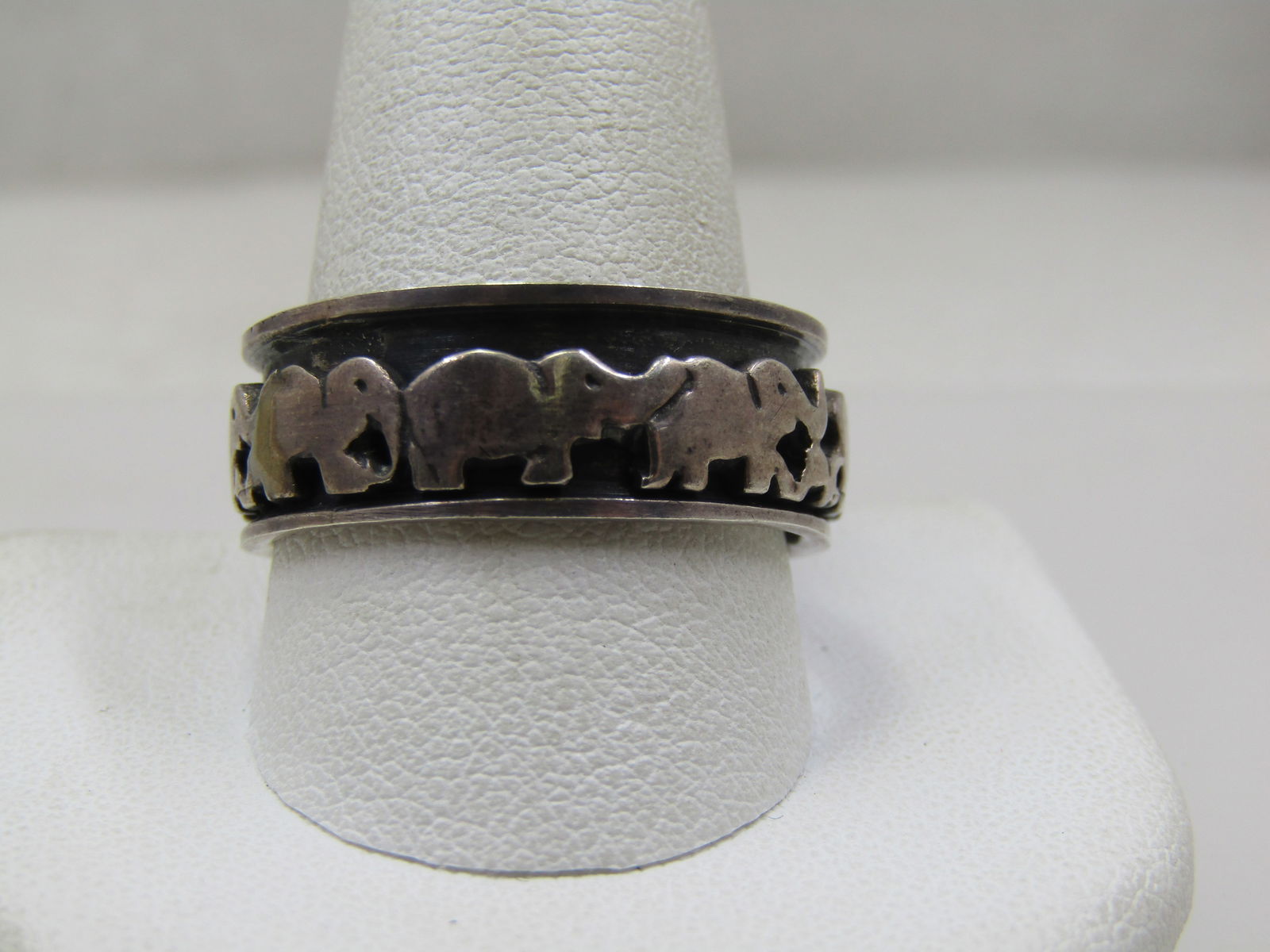 Vintage Sterling Elephant Spinner Ring, Sz. 13, Men's, 9mm (1 of 7)