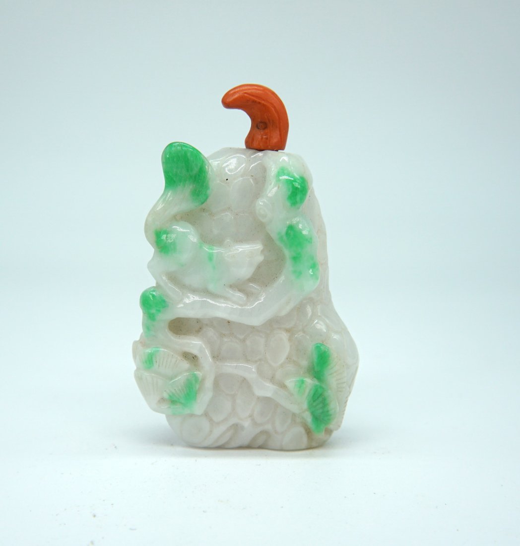 20-01 Melon-shaped Jade Snuff Bottle (1 of 1)