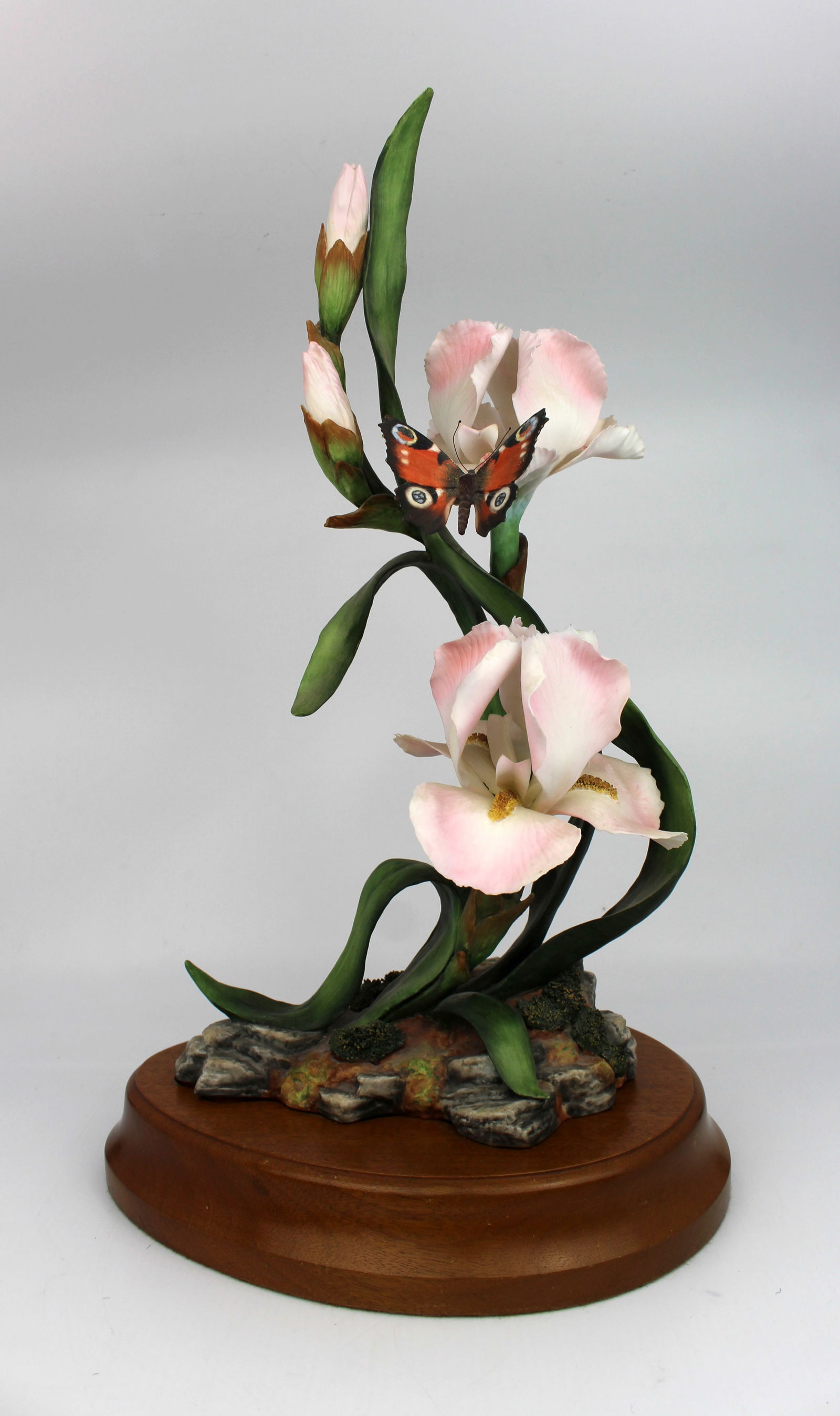 Boehm Porcelain Ornamental Studios Iris (1 of 6)