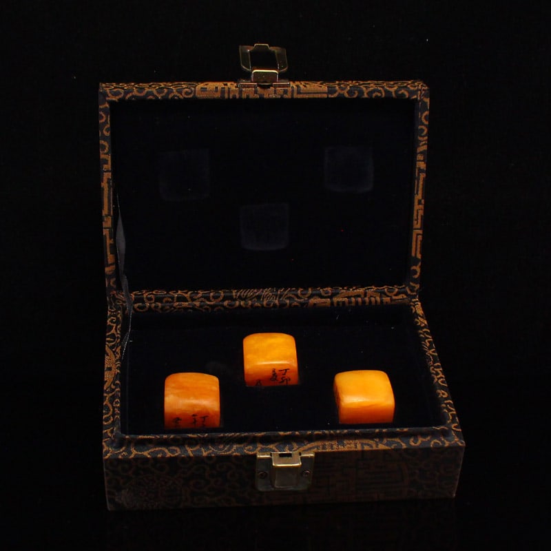 Three Chinese Shoushan Stone Seal w Box (1 of 11)