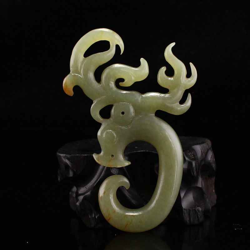 Old Chinese Hetian Jade Carved Deer Head Pendant (1 of 8)