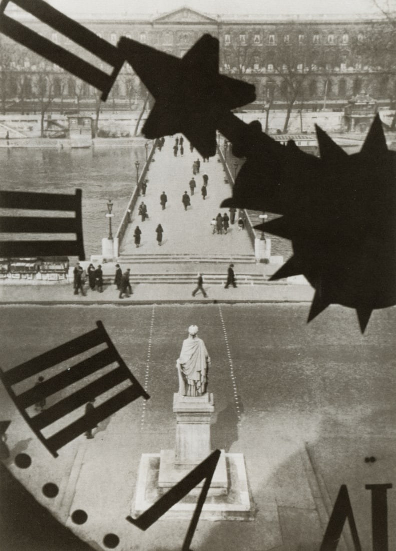 ANDRE KERTESZ - Pont des Arts, Paris, 1932: Artist: Andre Kertesz Title: Pont des Arts, Paris, 1932 Medium: Photo Litho, 1993, Spain Dimensions: 4.8x6.65" Description: Heat Wax Mounted on 8.5x11" Conservation Board Artist Bio: Andre Kertesz, bo
