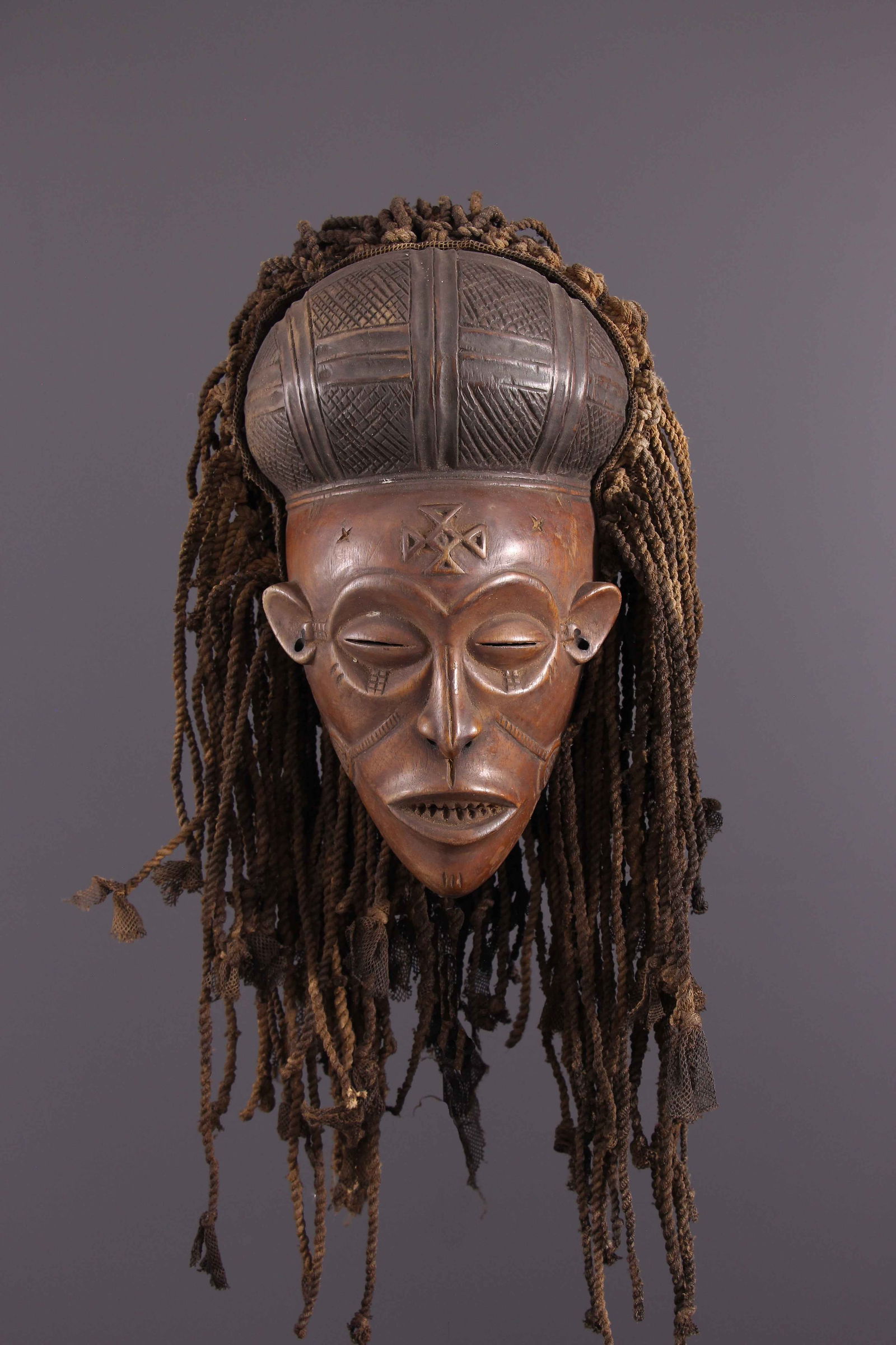 Chokwe mask - Angola - African Art Tribal Art (1 of 7)