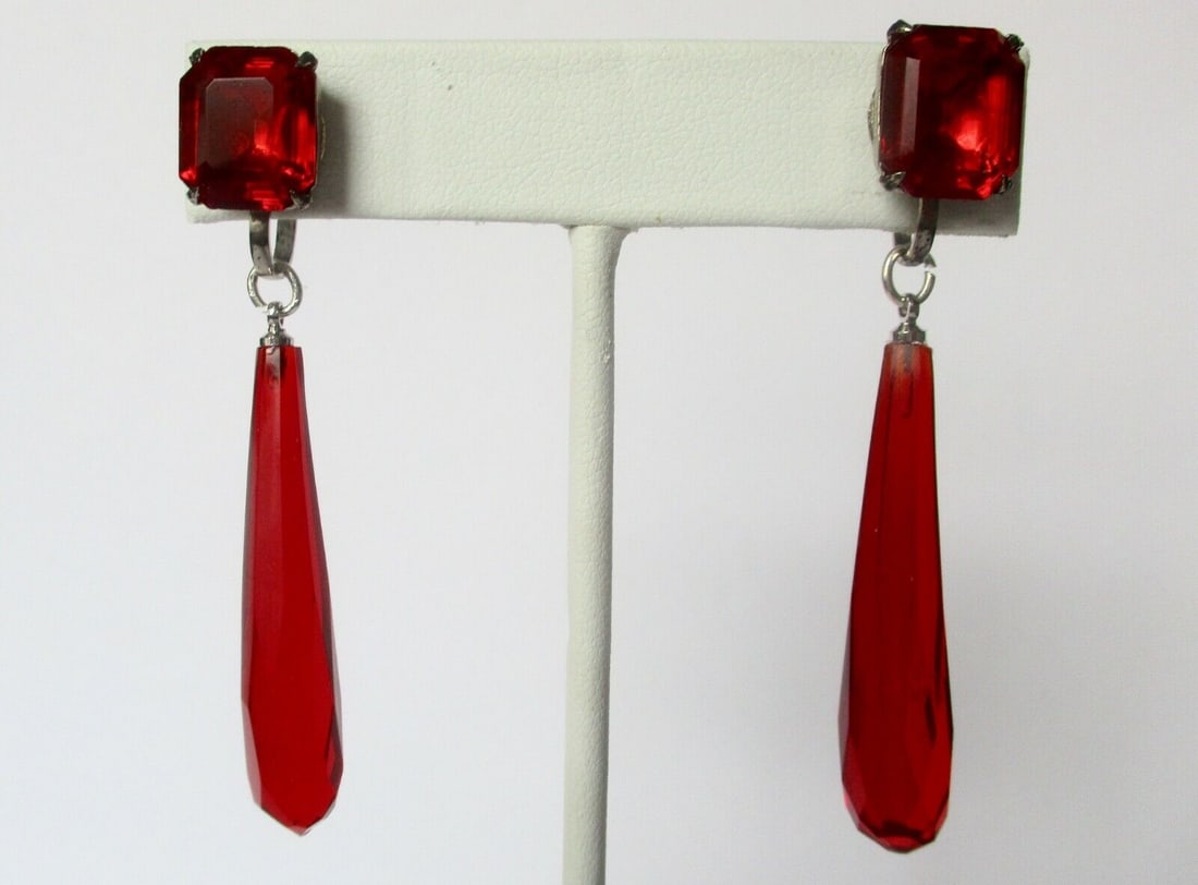 Pair of Deco Red Crystal Screw Back Earrings from the 1930's (1 of 6)