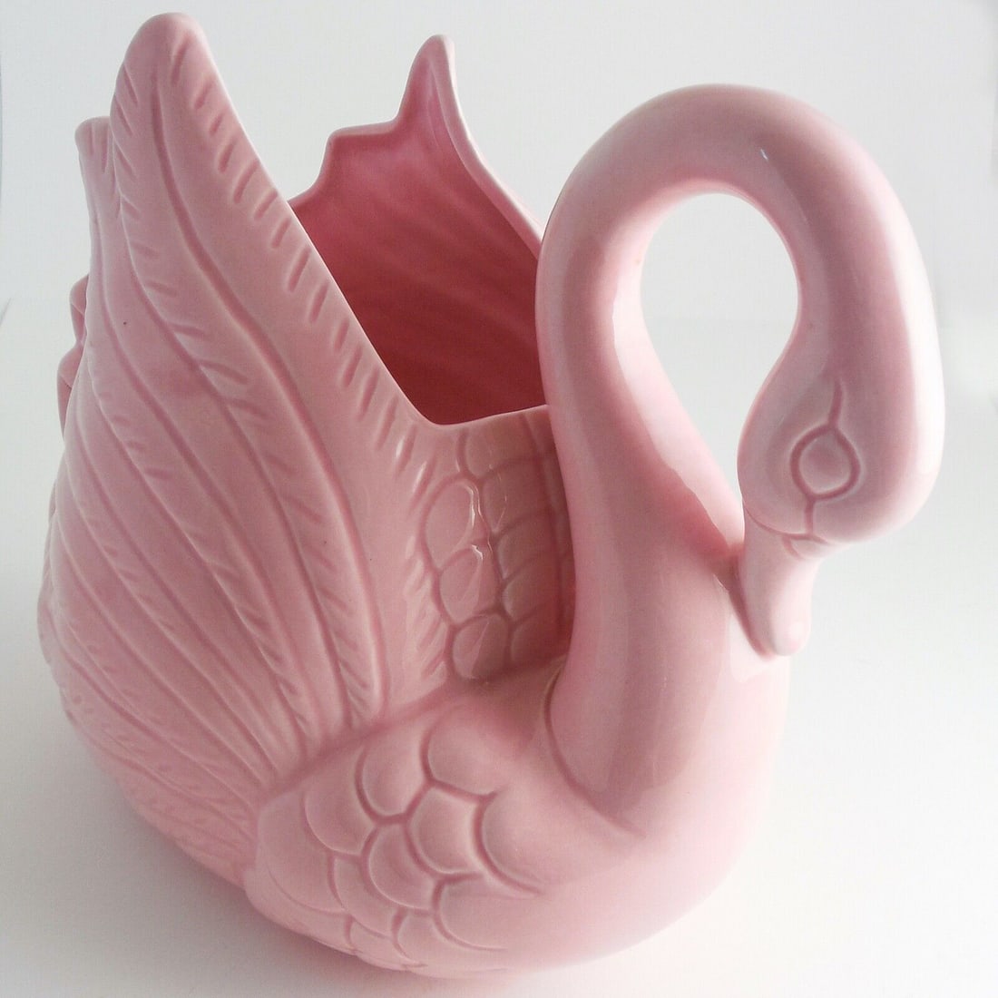 MANN Pink Swan Planter / Vase / Decorative, c. 1985. LARGE (1 of 6)