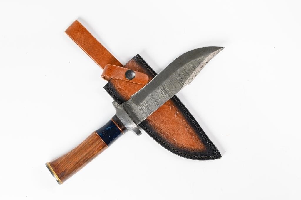 Handmade Damascus Steel Bowie Knife (1 of 7)