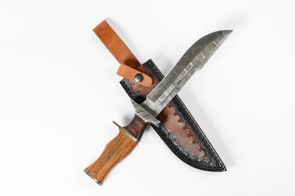 Handmade Damascus Steel Bowie Knife (1 of 8)