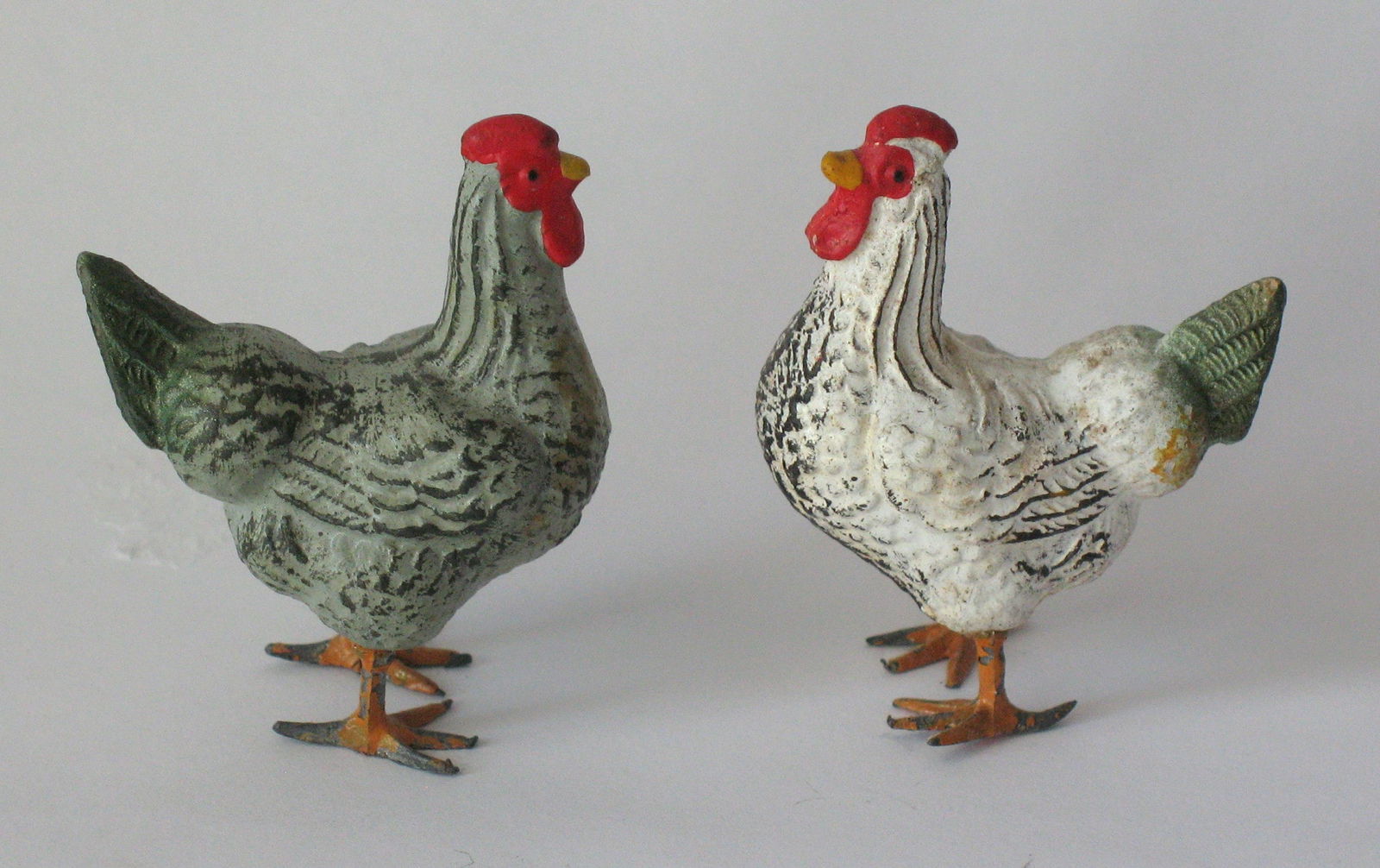 Pair of vintage composition barnyard chickens. (1 of 2)