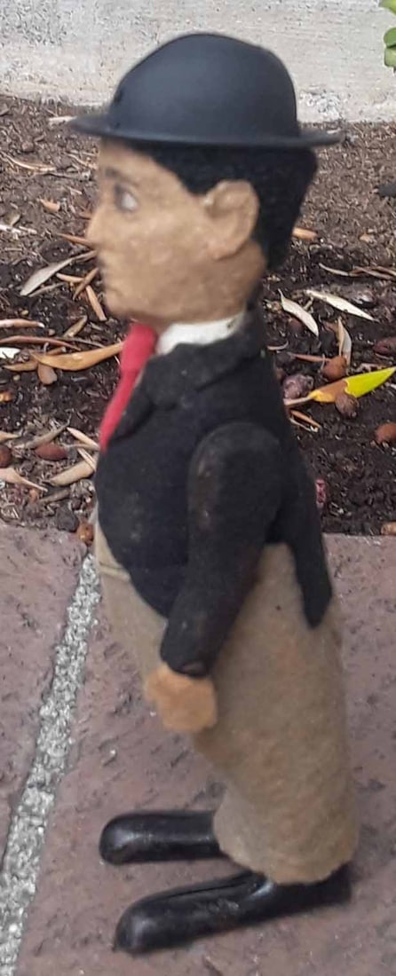 Ultra rare Schuco 940 "Charlie Chaplin" (made in Germany), c9, the figurine twirls his cane and (1 of 4)