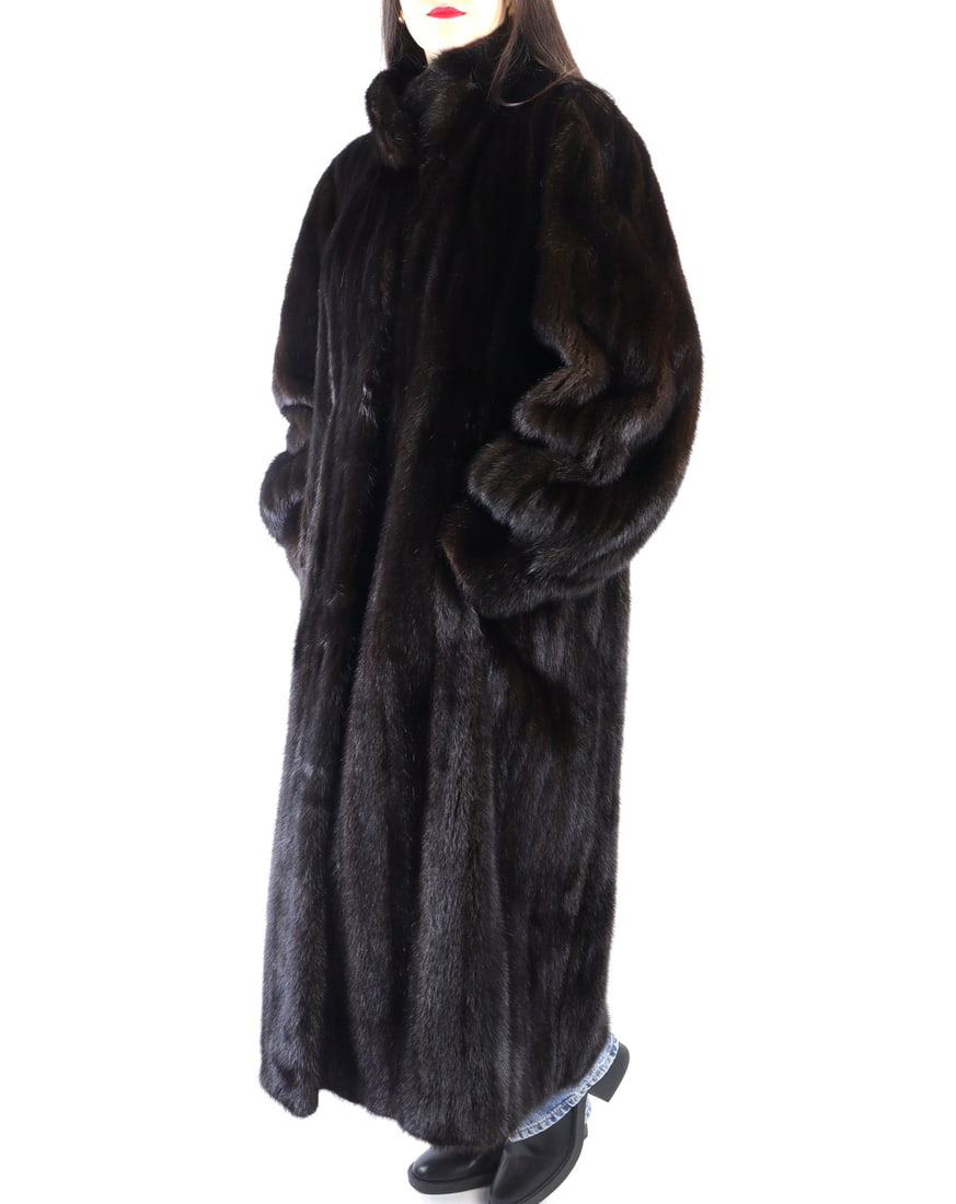MAHOGANY FULL PELT MINK FUR COAT EU: XL; US: 20 (1 of 13)