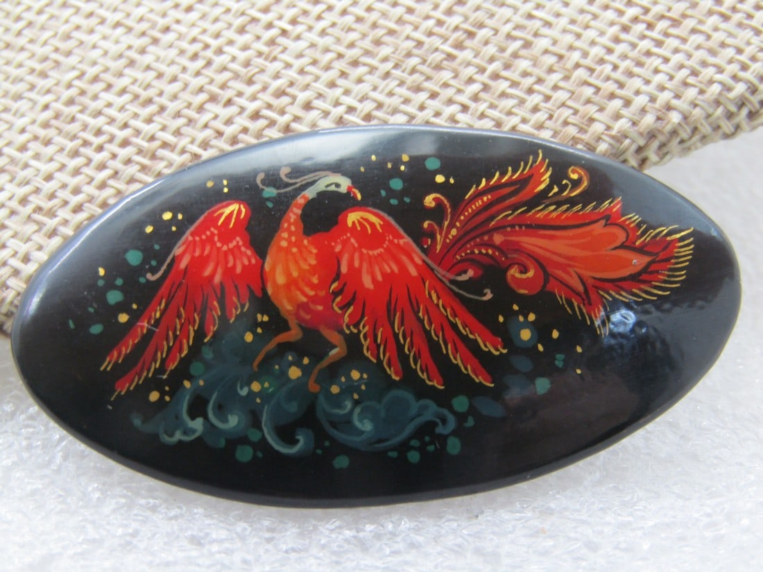 Vintage Black Lacquered Red Bird Brooch, on Wood, 2" (1 of 5)