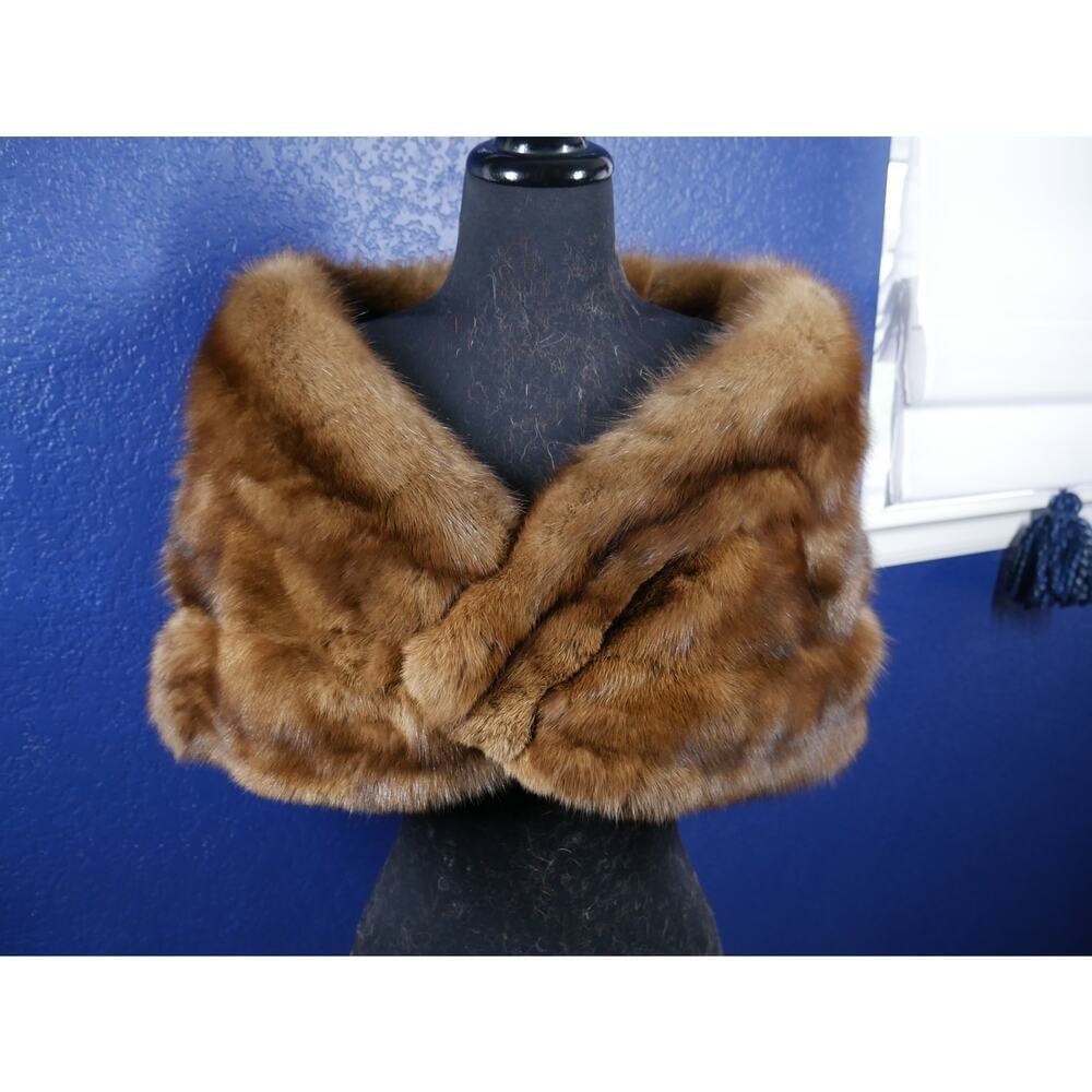 Stunning Russian Sable Fur Stole Wrap Cape Coat Jacket (1 of 6)