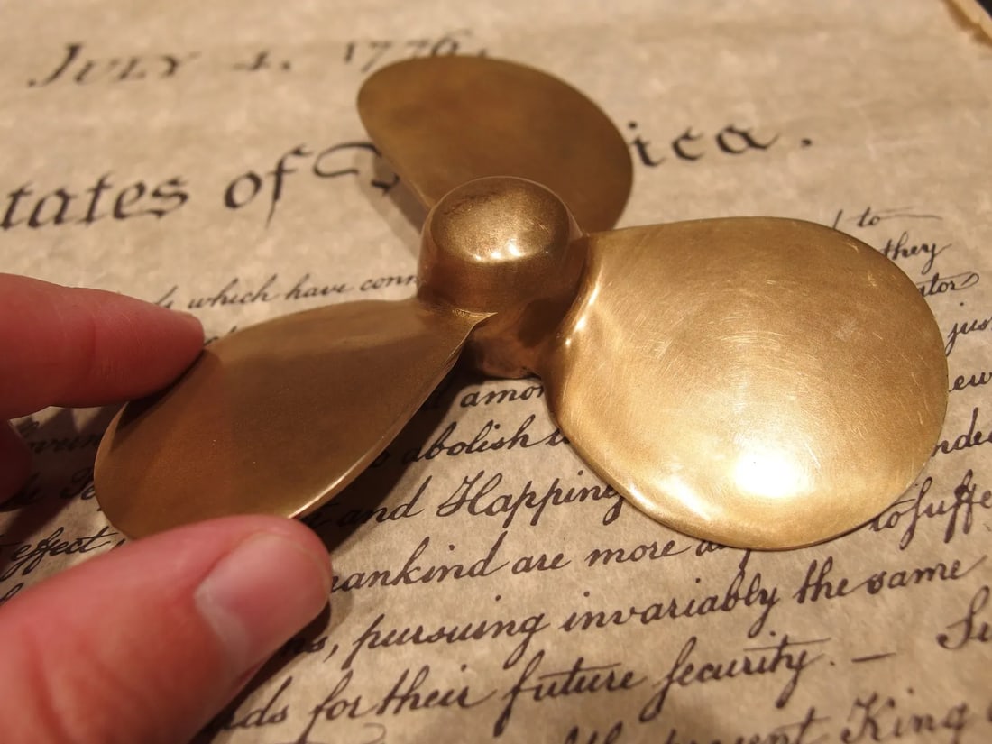 Brass Nautical Boat Propeller Paperweight Desk Figure (1 of 7)