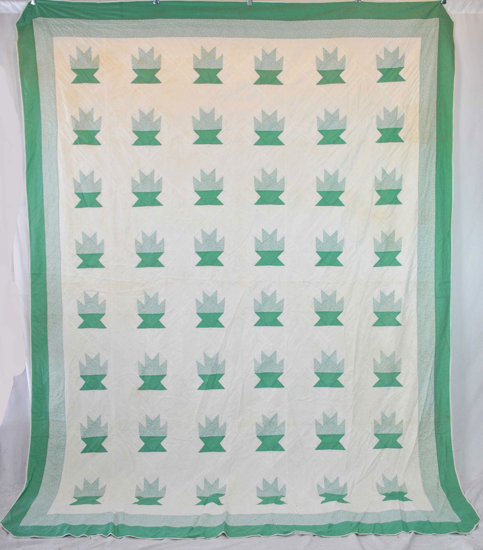 Vintage Flower Pot Quilt Summer Spread 1940s - Hand Stitched Pieced Patchwork 107" x 84" (1 of 10)