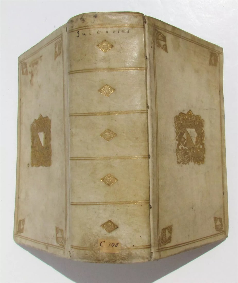 1751 SUETONIUS TWELVE CEAESARS ILLUSTRATED antique UTRECHT COAT OF ARMS VELLUM (1 of 12)