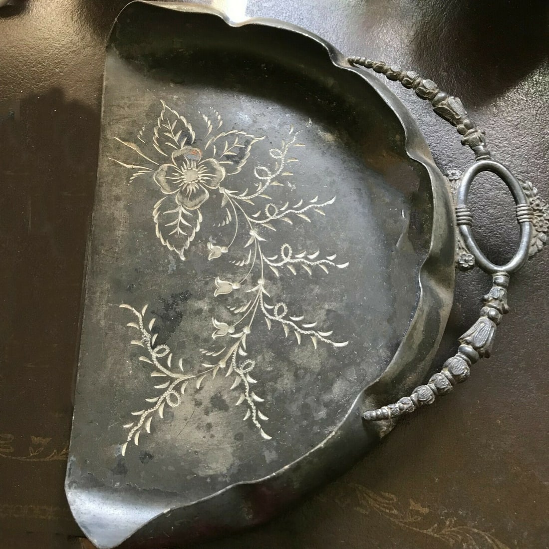 St. Louis Silver Co. Silver Butler's Helper (1 of 6)