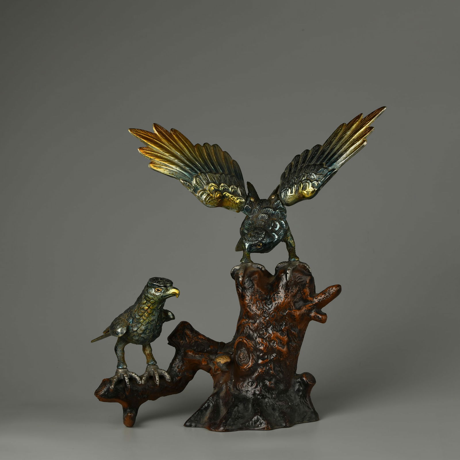 Japanese Meiji period cast iron eagle sculpture (1 of 10)