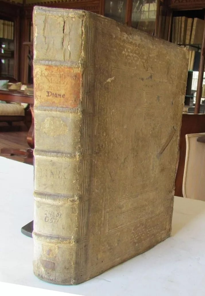 1643 ANTIQUE BLINDSTAMP PIGSKIN FOLIO ANTONINI DIANA Resolutionum Moralium: R.P.D. Antonini Diana Panormitani clerici regularis et sancti officii regni siciliae consultoris, Resolutionum moralium. Published by apud Franciscum Baba, Venetiis, 1643 Folio, Size 9 1/3 by 13''. La