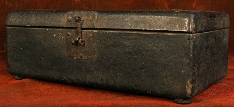 Rare 18th Century Korean Animal Hide Box (1 of 6)