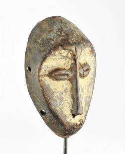 LEGA cute Lukwakongo Mask cult of the Bwami Congo Drc African Tribal Art 1130: LEGA cute Lukwakongo mask Lukwakongo maskettes are small and light wooden masks belonging to high-ranking members of the Bwami (rank Yananio) This type of mask was used in the cult of the Bwami, a