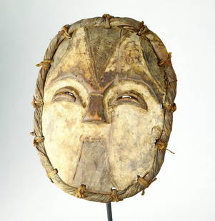 Rare YELA MBOLE BAMBOLE Lilwa Mask Congo Rdc Zaire Kongo African Tribal Art 1369: CONGO DRC YELA Lilwa Society Mask The Yela are a people whose rites have remained quite mysterious to us. They are culturally close to the Mbole, a little better known, with whom they share the cult