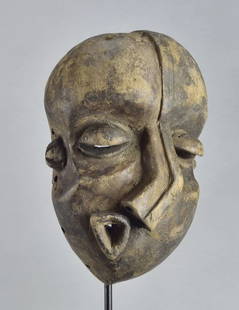 Cute PENDE Mbuya Mbangu illness Mask Congo DRC African Tribal Art MC2019: CONGO DRC PENDE ILLNESS MBANGU MASK Among the Central Pende, the Mbangu dance evoked the epileptic and served in a certain way for individuals to reconsider their attitude in the face of their own