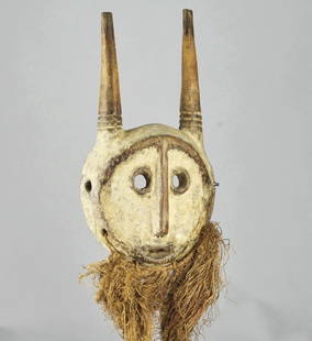 Rare LEGA KWAME Kayamba Mask Bwami Cult Congo Drc African Tribal Art 1131: CONGO DRC RARE KAYAMBA MASK KWAME LEGA Beautiful mask, very expressive The Kayamba Mask is easily recognizable by the two horns on the top. It is a relatively rare mask, used by preceptors during the