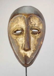 LEGA Idimu heart-shaped Bwami wood Mask Congo Drc African Tribal Art 0908: CONGO RDC Beautiful LEGA Mask Bwami's cult Mask, very beautiful typically heart-shaped face The mouth is almost invisible at first glance, It is right under the chin A mask with a similar shape can