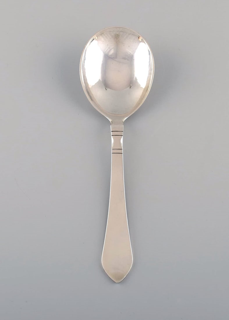 Georg Jensen Continental serving spoon in sterling silver. (1 of 4)